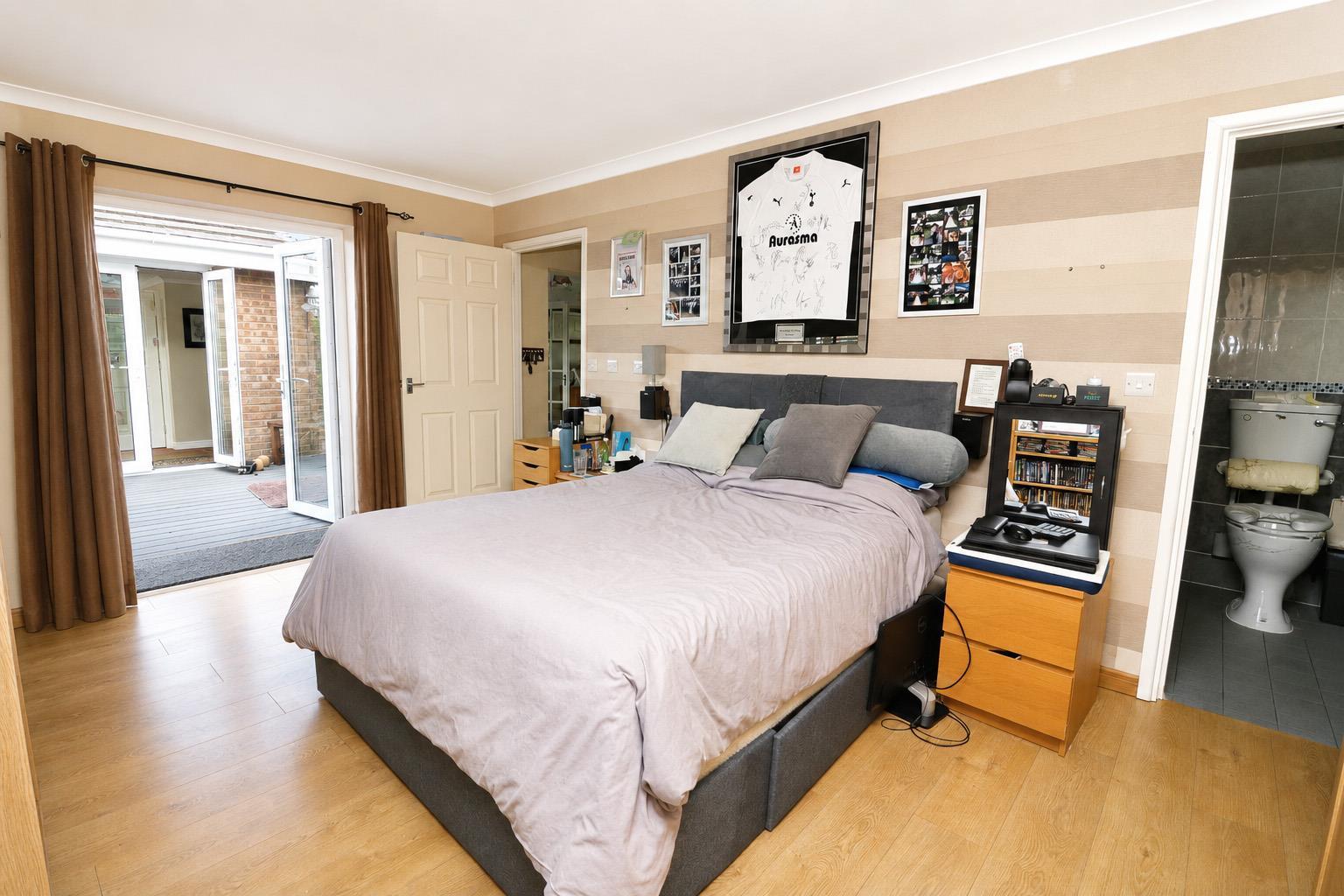 Property Image ced5577e-318c-4941-a3df-789259992f24