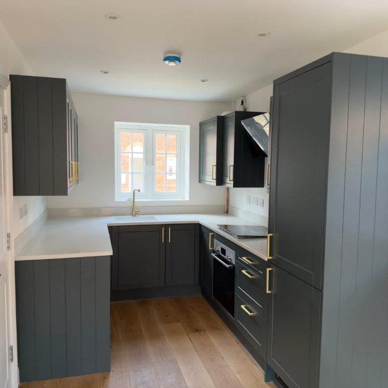 Property Image ced5672a-ea7d-48a3-8756-3f8a24a6a37e