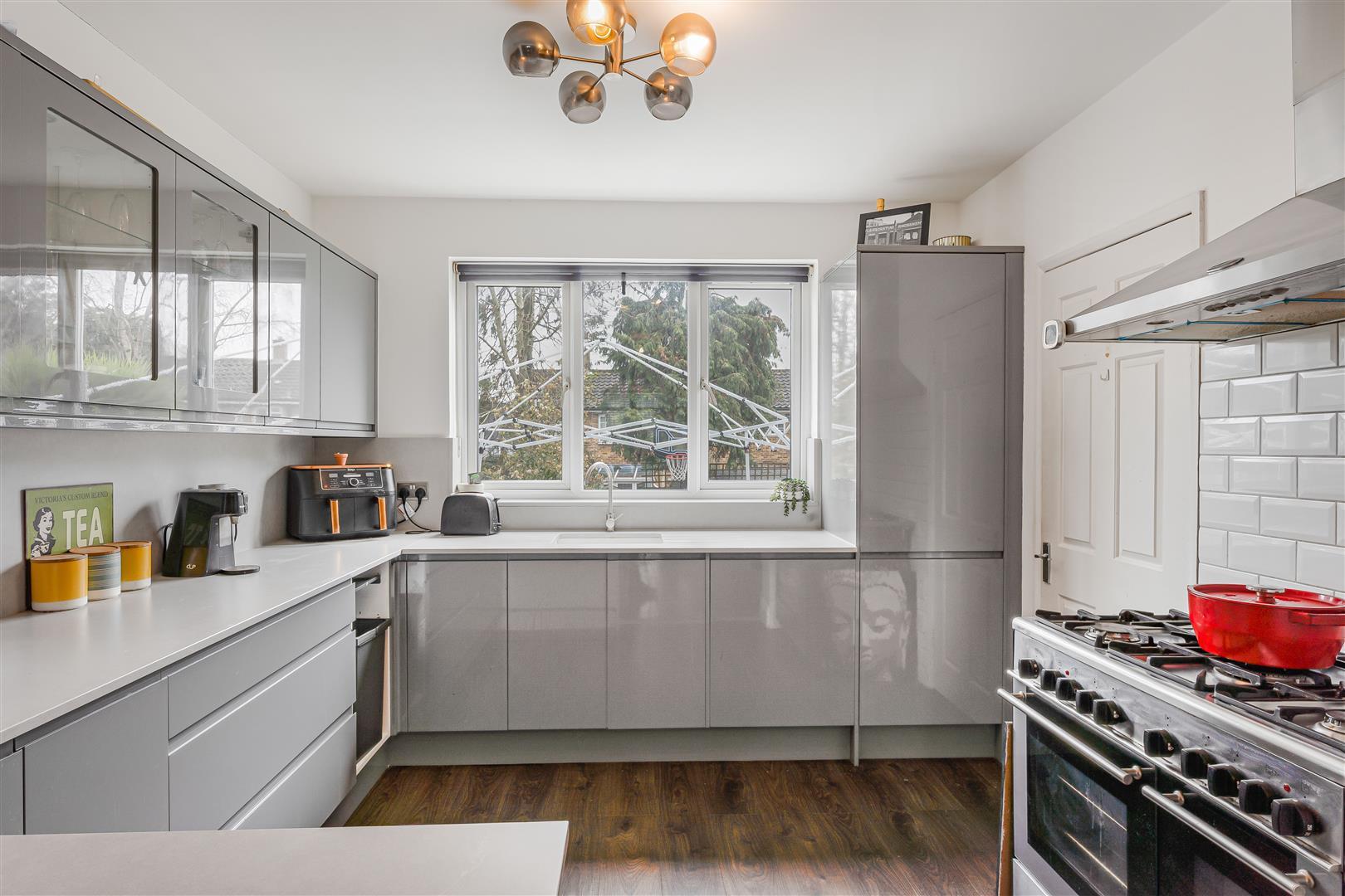 Property Image cee36a94-544a-4e6e-a9cc-0c88aa00cf6a