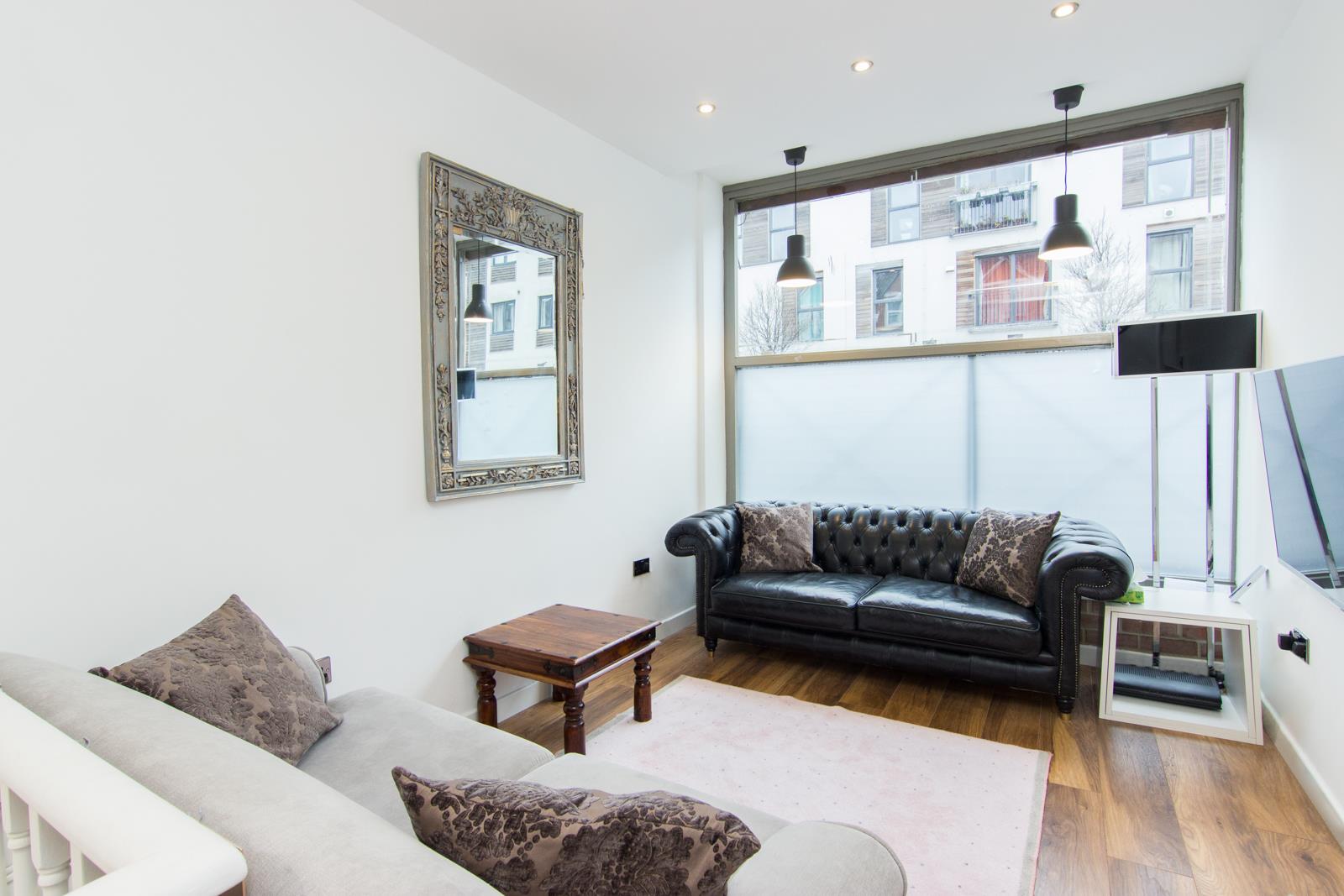 Property Image cee36e96-3546-4d5f-914e-23ca1dc6fae6