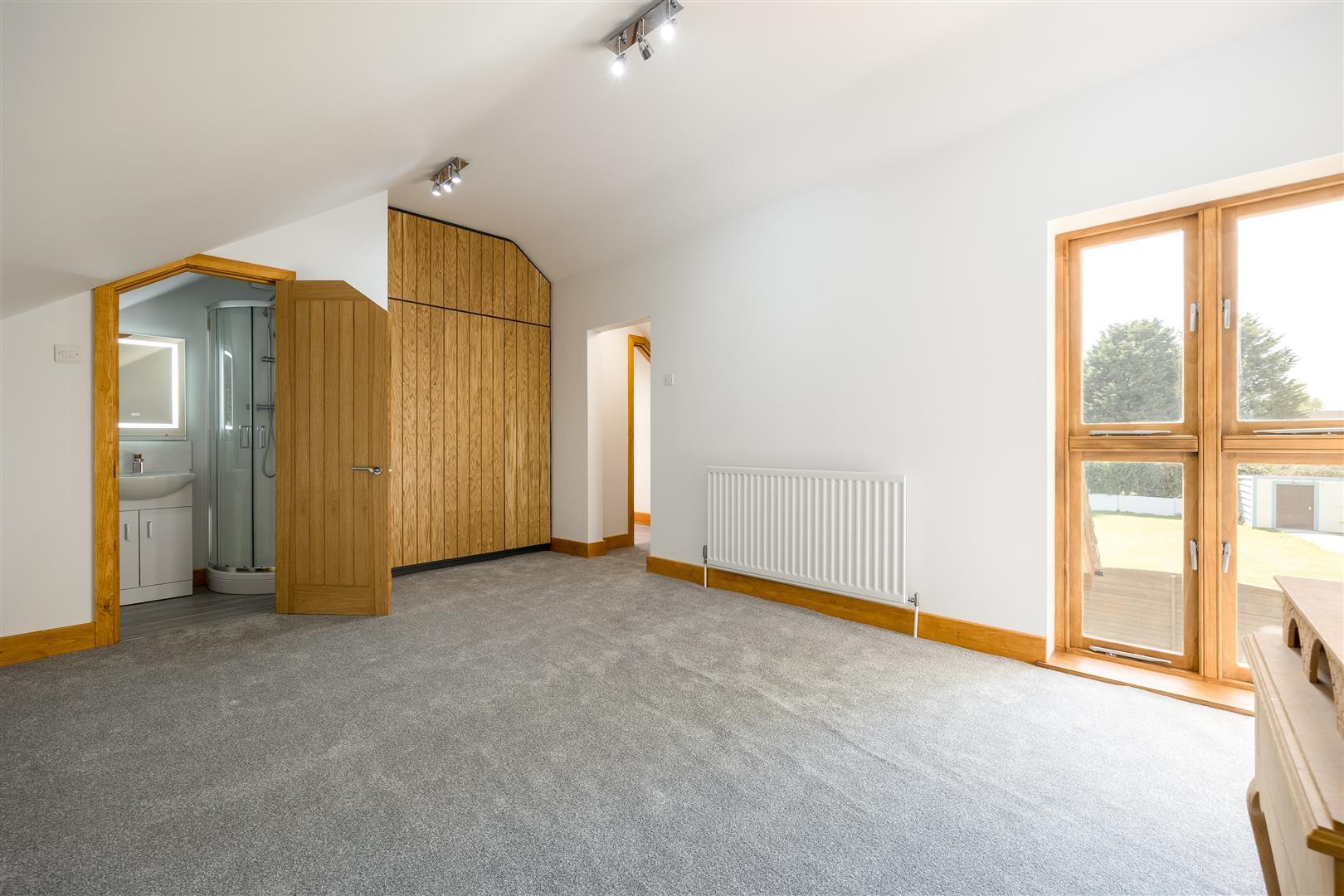 Property Image cee399b5-0813-4342-9e05-53b4a62967a3