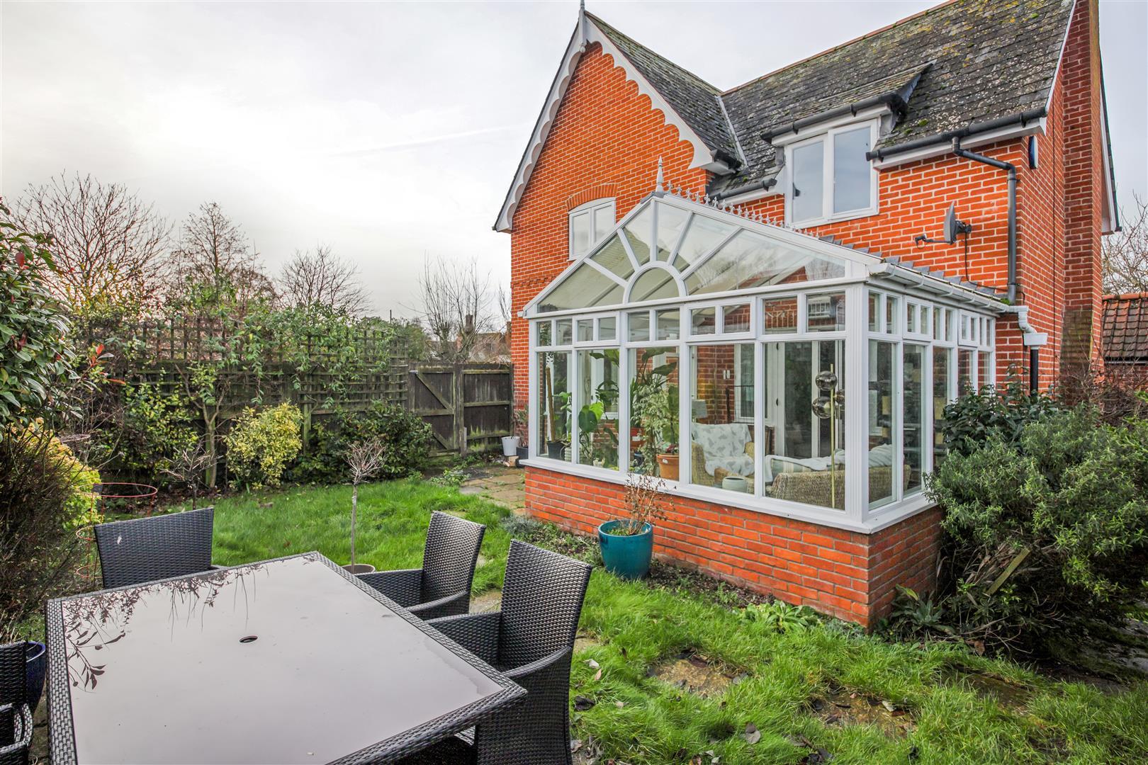 Property Image cef008d3-c695-436f-a8e7-7092764b340a