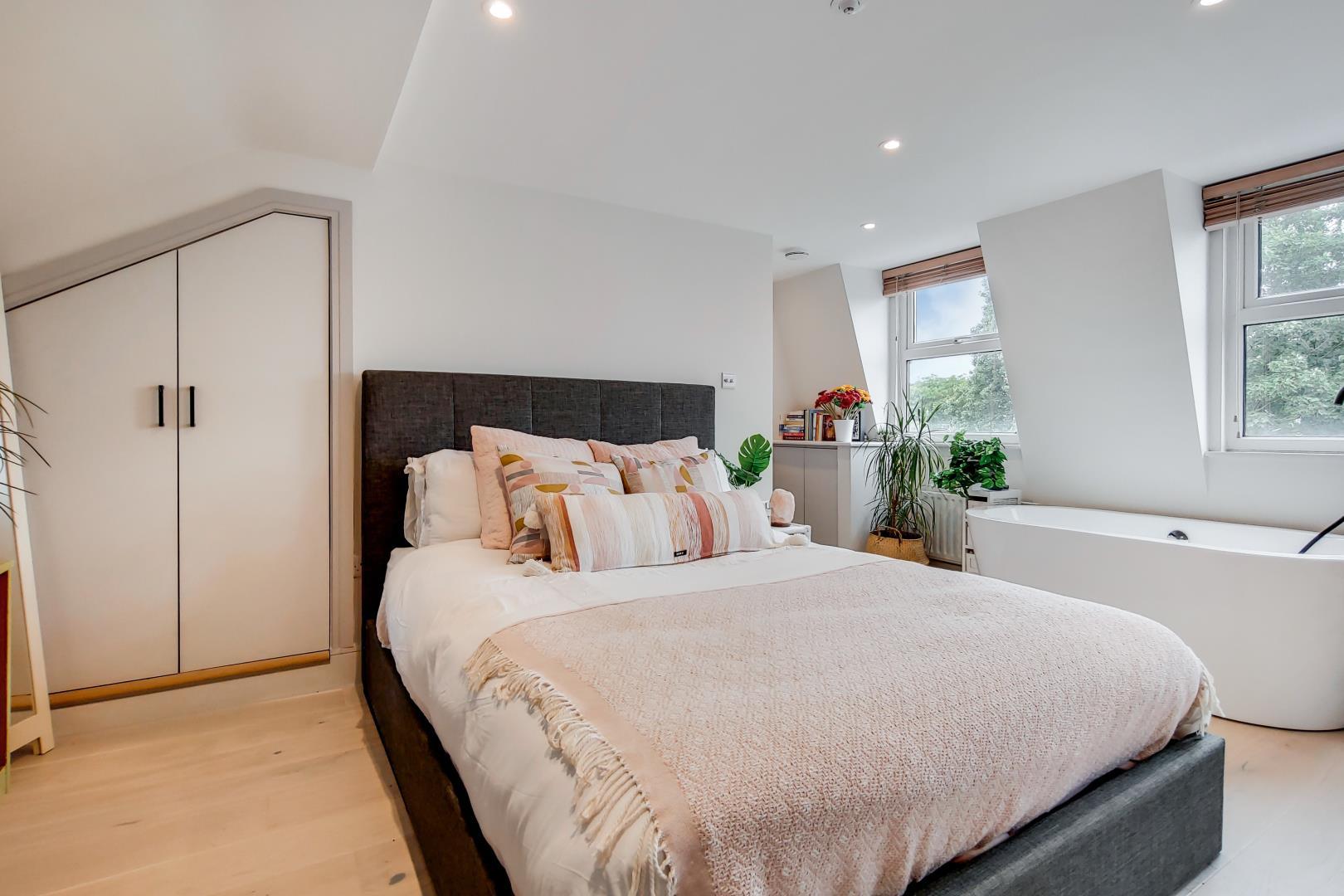 Property Image cef520ed-36dc-4912-8bd7-70643871949d