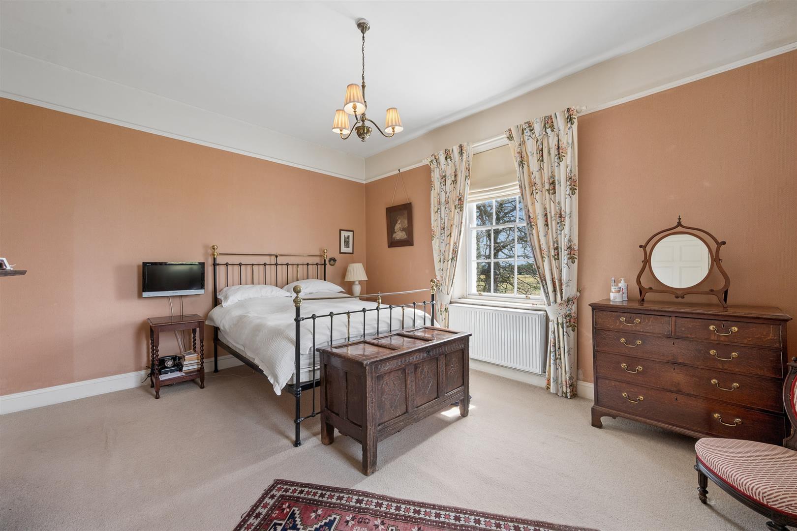 Property Image cef6378c-c00c-4ebc-baa9-b34693a528e5