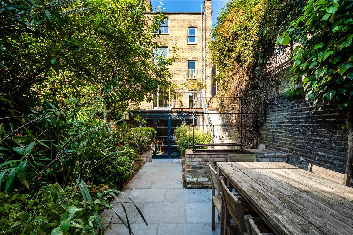 5 bedroom town house for sale London Fields, E9