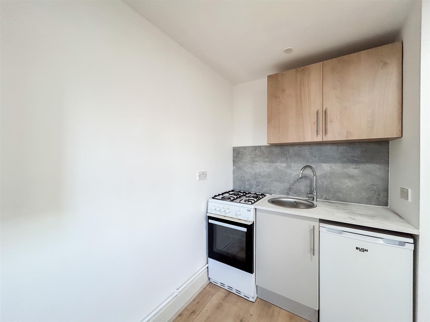 Property Image cf0a6a18-5def-4552-8fff-c9c814f21916