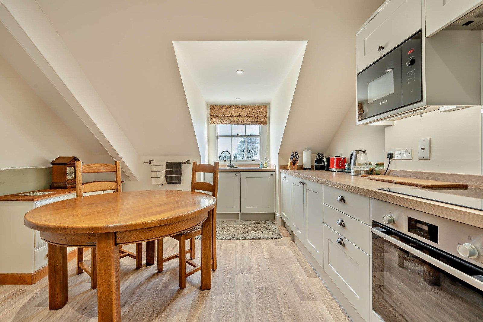 Property Image cf1d50e0-cfbb-480d-9d89-52d2e55630fe