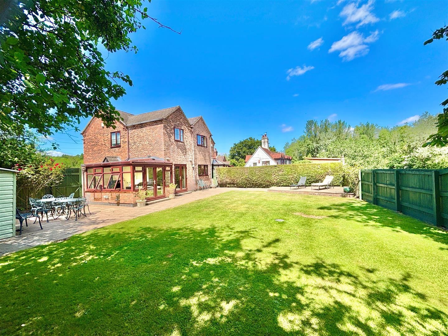 Property Image cf219e98-22ed-4abd-8697-f9d02127472b