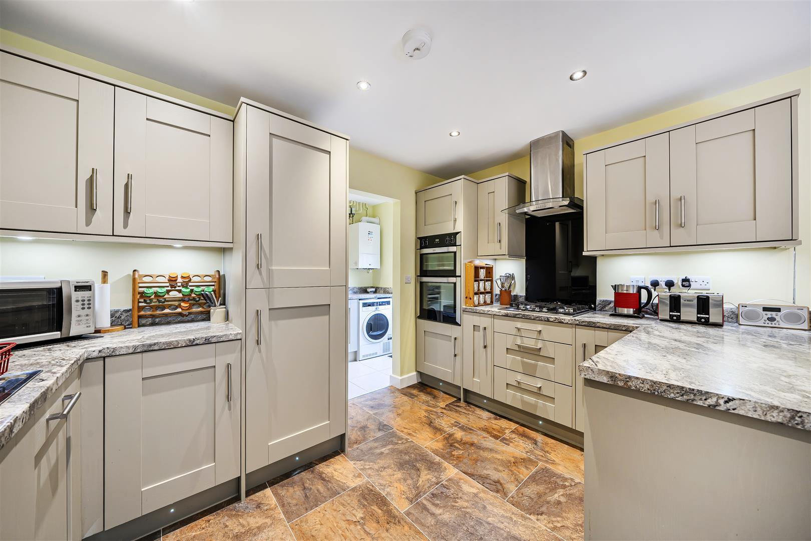 Property Image cf307933-3391-44d8-88bb-92ebd601bca9