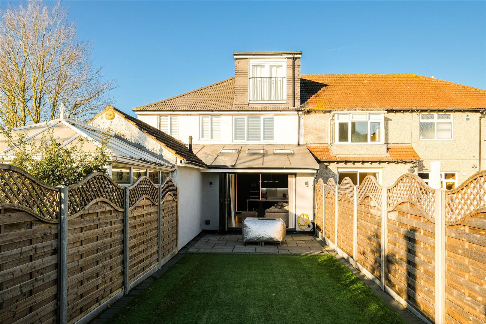 Property Image cf37730d-184e-4b54-9f4e-a8320cd847ca