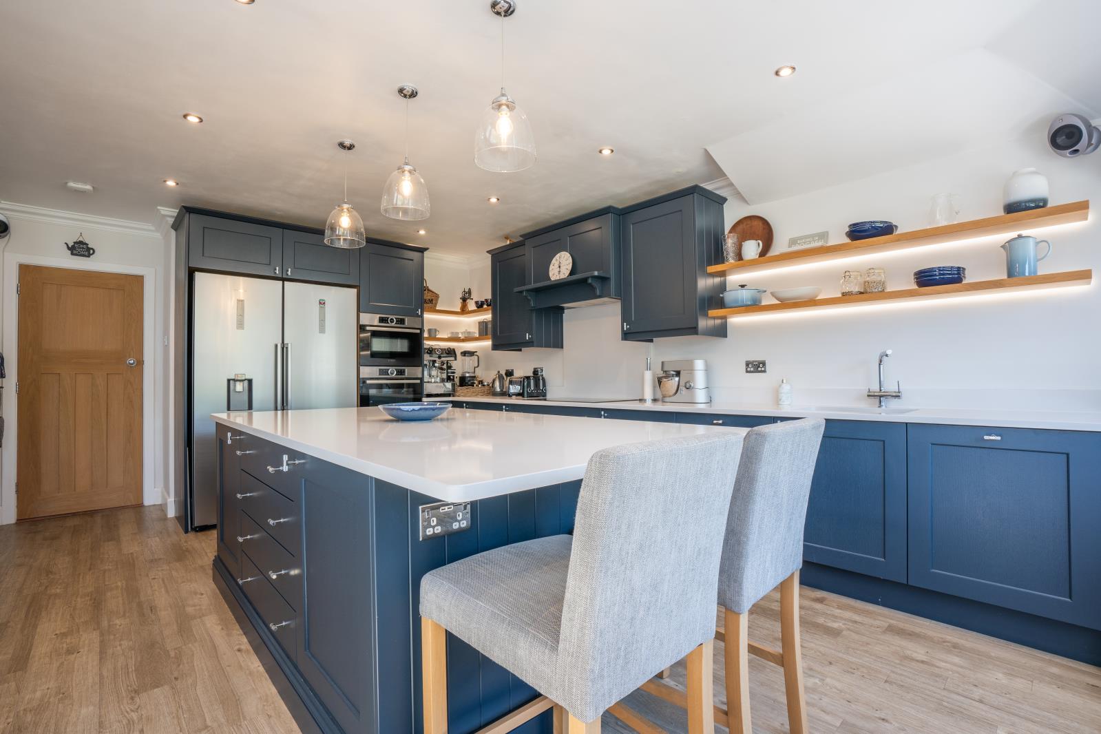 Property Image cf433dcd-585d-40f5-8d32-63a9c5b870e4