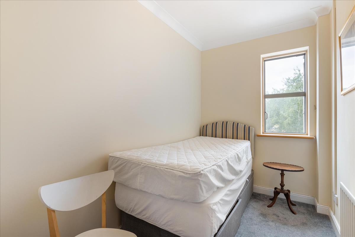 Property Image cf43ccc5-e7f5-49ab-996a-24c1ccee0a80