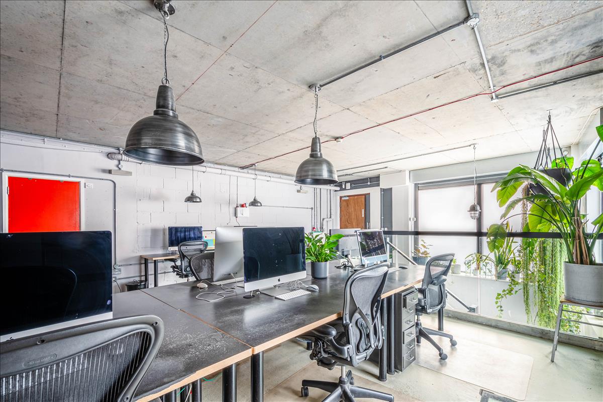 Property Image cf4c85c2-7f2b-4848-bdc6-f9cf4c698675