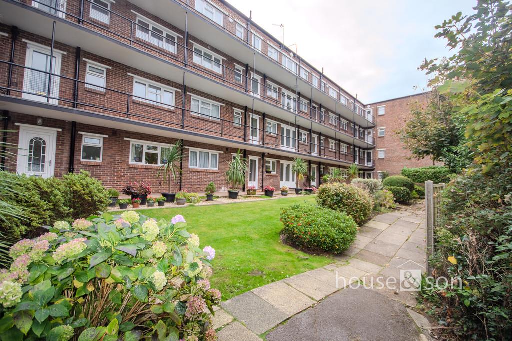 Property Image cf587863-2402-437b-8019-bb031629339b