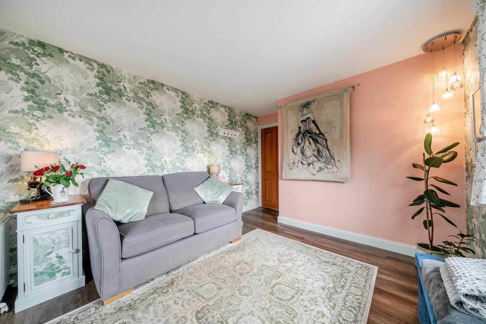 Property Image cf7bc38f-077a-4c81-8e7b-adfb4735187d