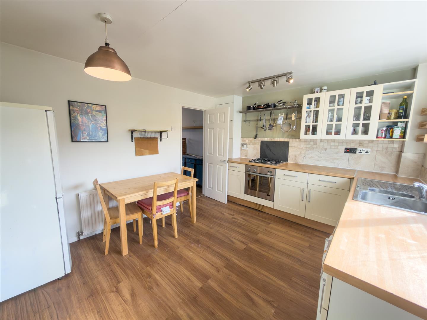 Property Image cf7d7600-ec44-423d-adbe-96aaa1dc7b74