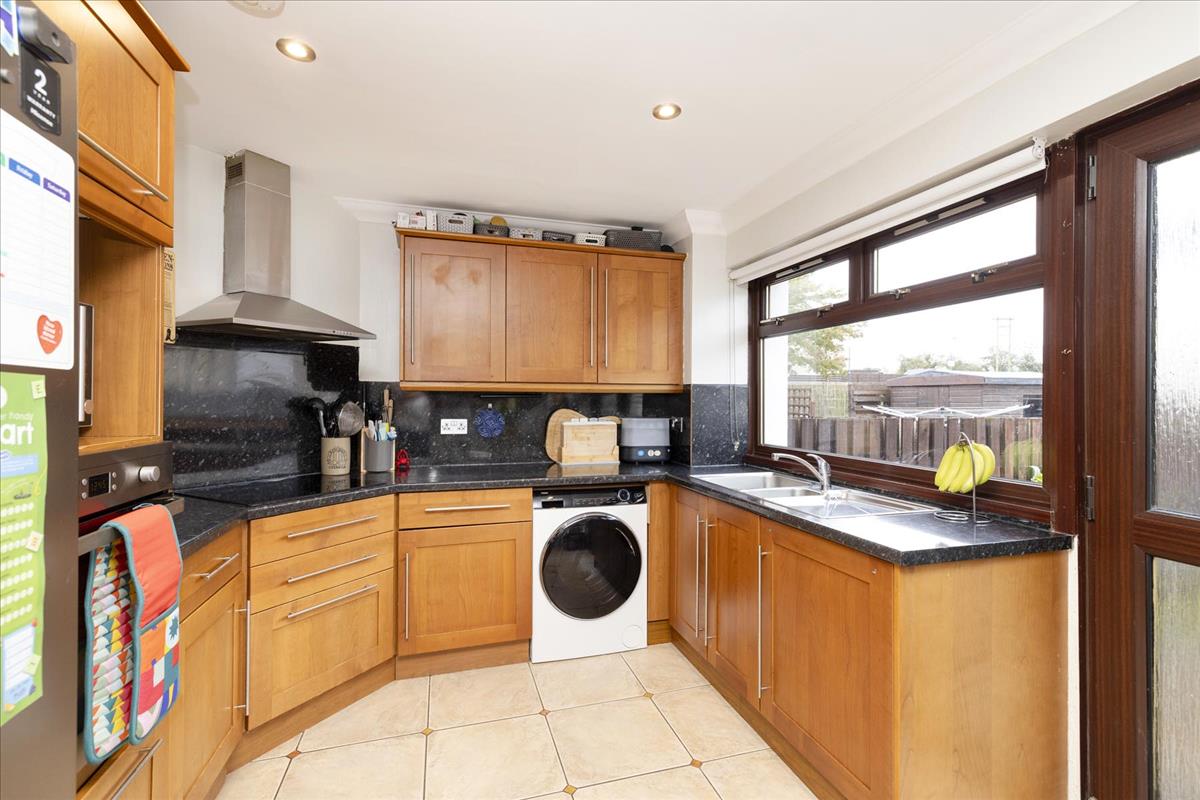 Property Image cf9315ba-8bd1-48ed-9b22-f79820f53a12