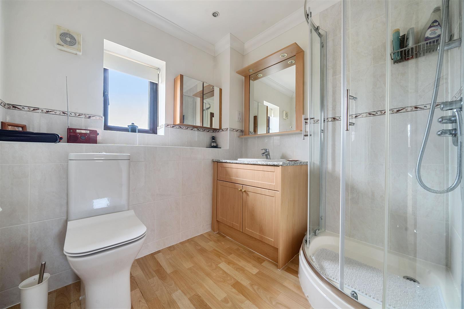 Property Image cfa476bc-facb-48b5-afdf-e49a0ffa2366