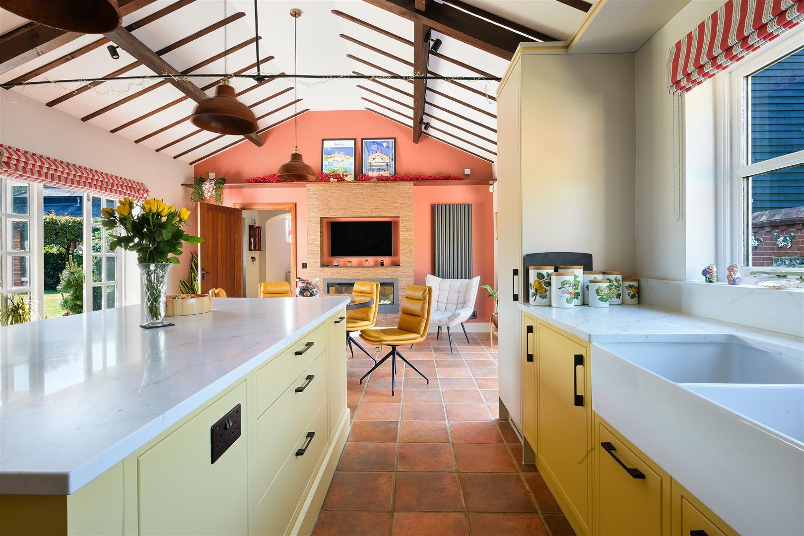 Property Image cfa5c057-e35e-45df-a06d-ed447890b187