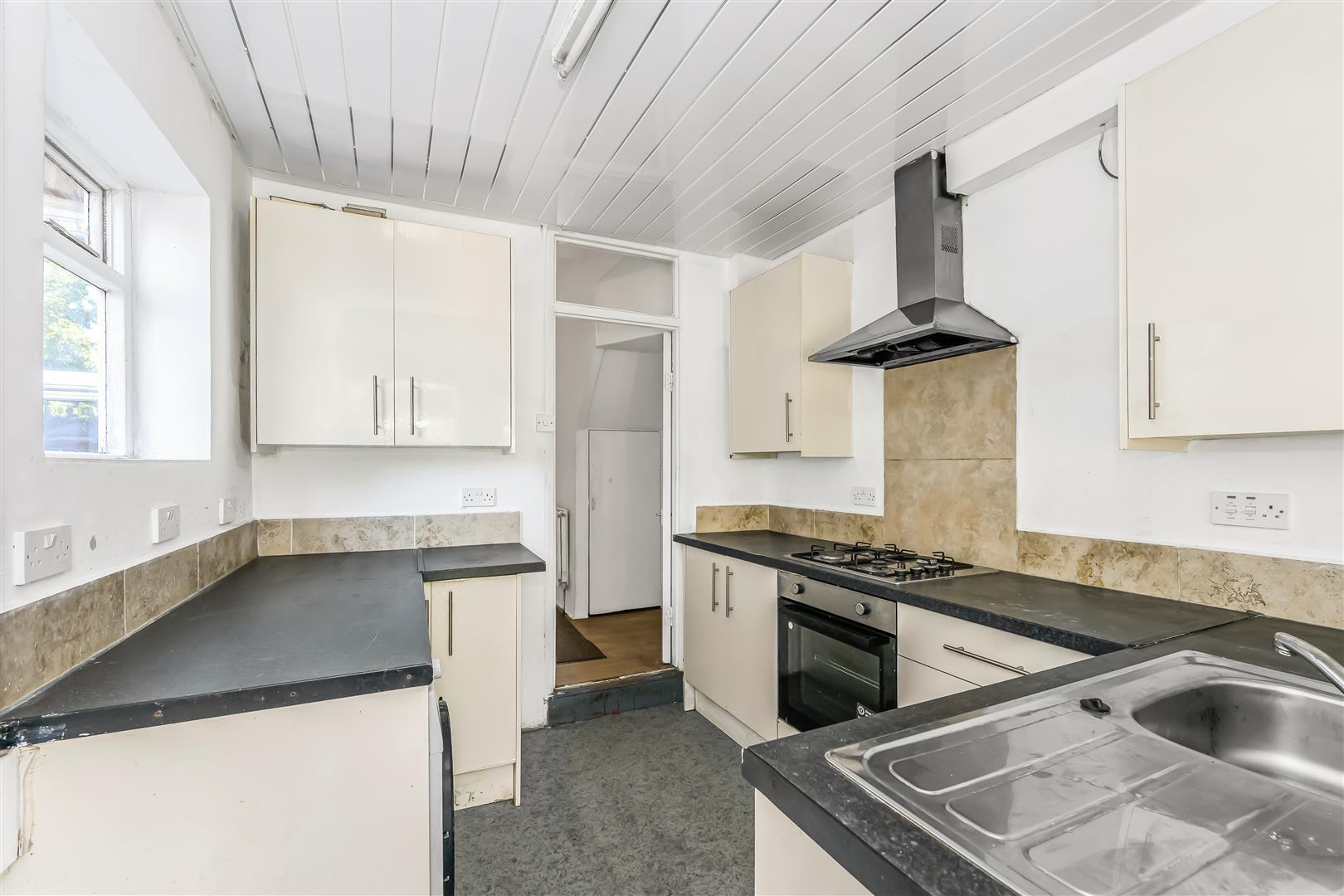 Property Image cfa62fe3-74c9-495d-a981-365f2e87fd15