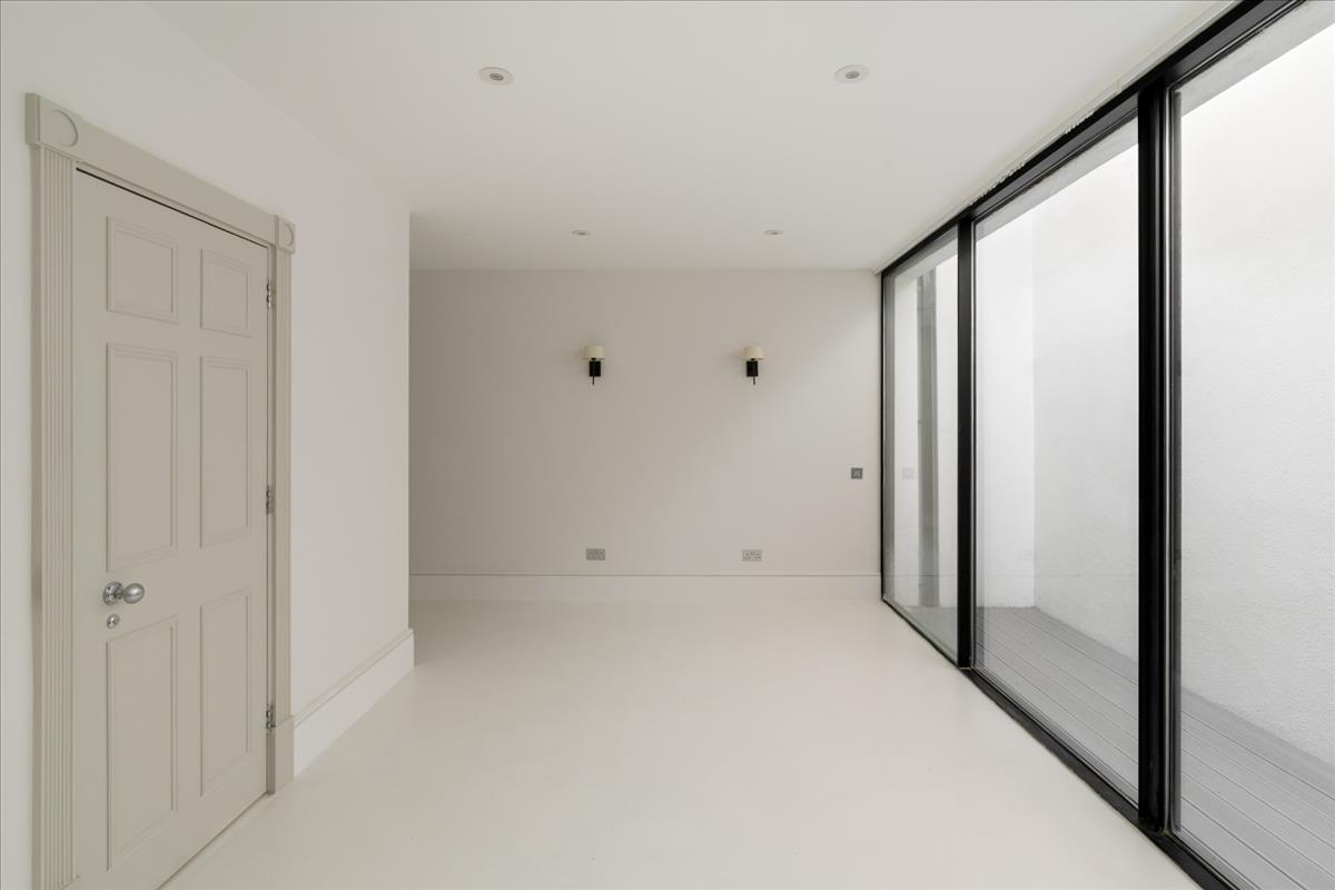 Property Image cfb38225-1fd6-4657-b922-f85e9c71ccd0