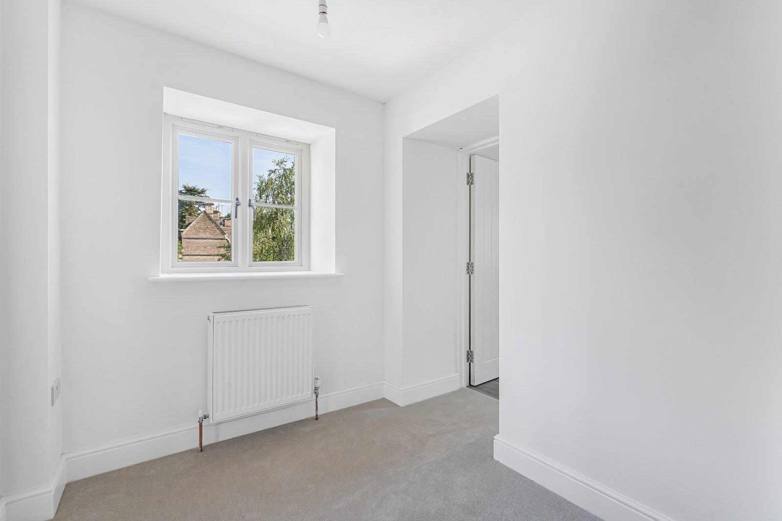 Property Image cfc772a9-3fec-43ad-930b-d8b5e8bad7c7