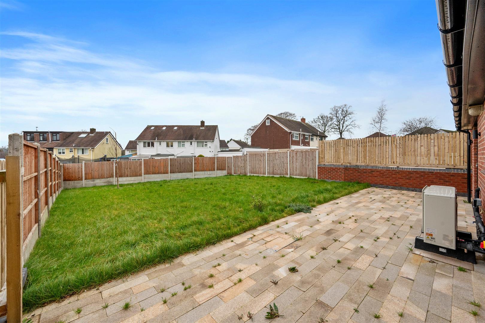 Property Image cfc85c30-4c64-45ee-9c02-5df10f8df468