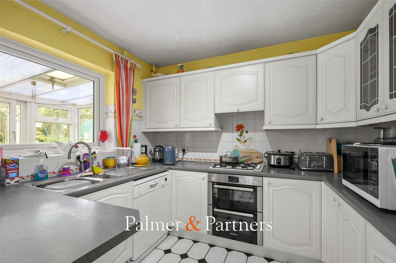Property Image cfd8fd0c-426a-4ac3-8adb-5c298871f116