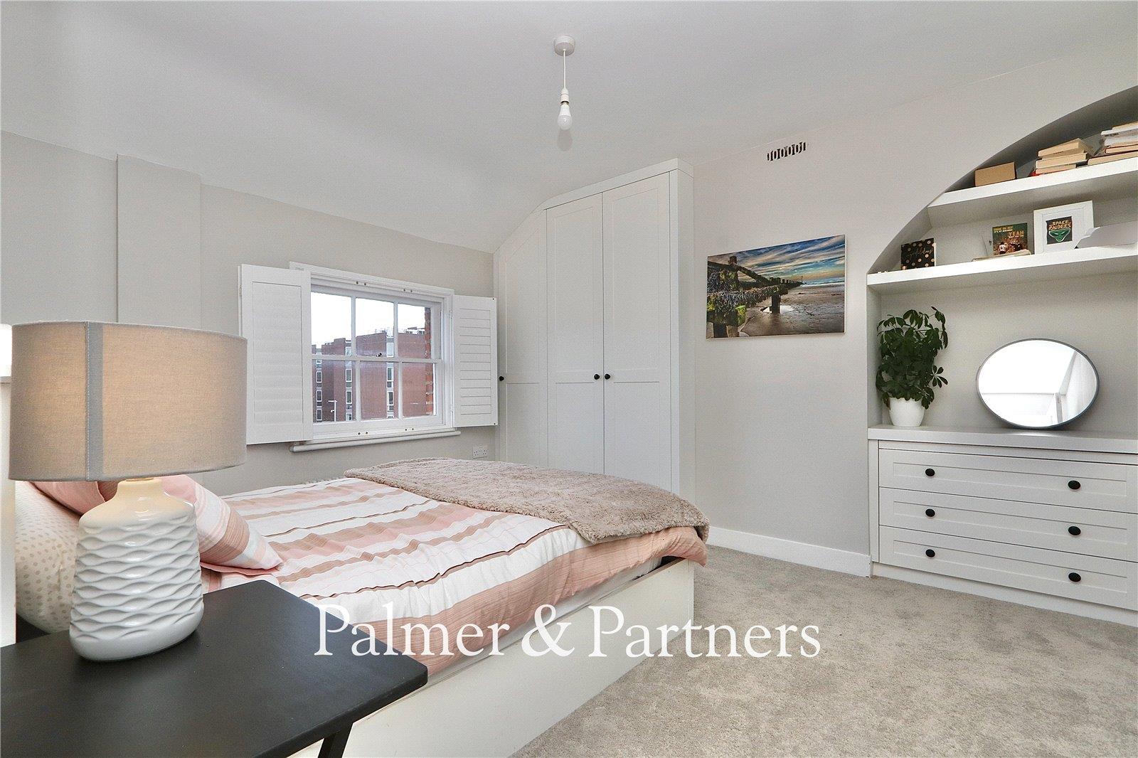 Property Image cfdb48f7-5522-4015-9b0f-3a453576fc59