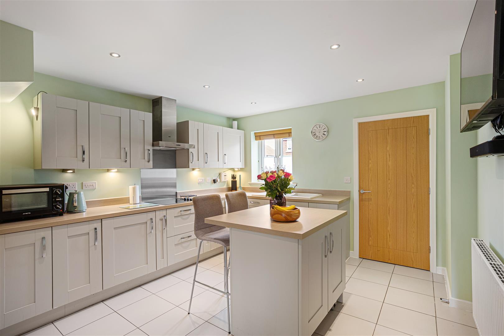 Property Image cfdb8fd1-48e3-427d-a893-e2b538952d51
