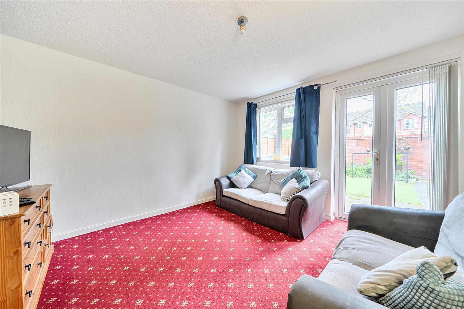Property Image cfe16e43-03d4-4547-935c-ce55f31bfbfb