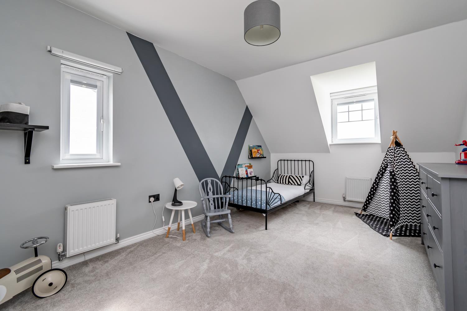 Property Image d0053705-6c82-41c3-a042-76ca952a99b8