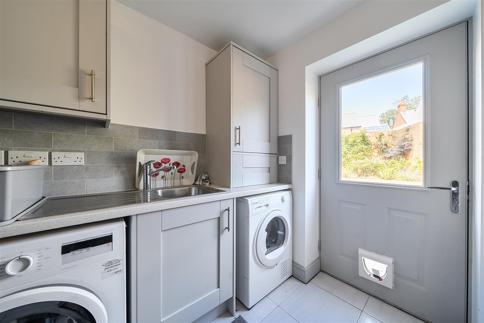Property Image d0077483-9cdb-41bf-9359-833b89bb343b