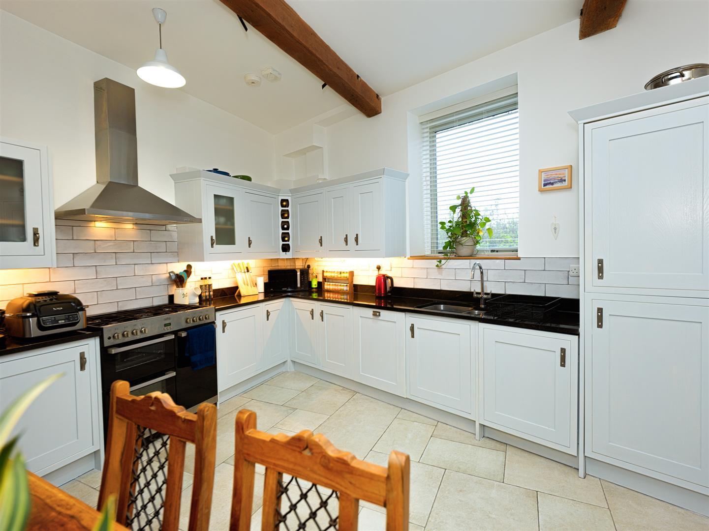 Property Image d014f9d1-5707-42b0-aefc-f3afd193f3a0