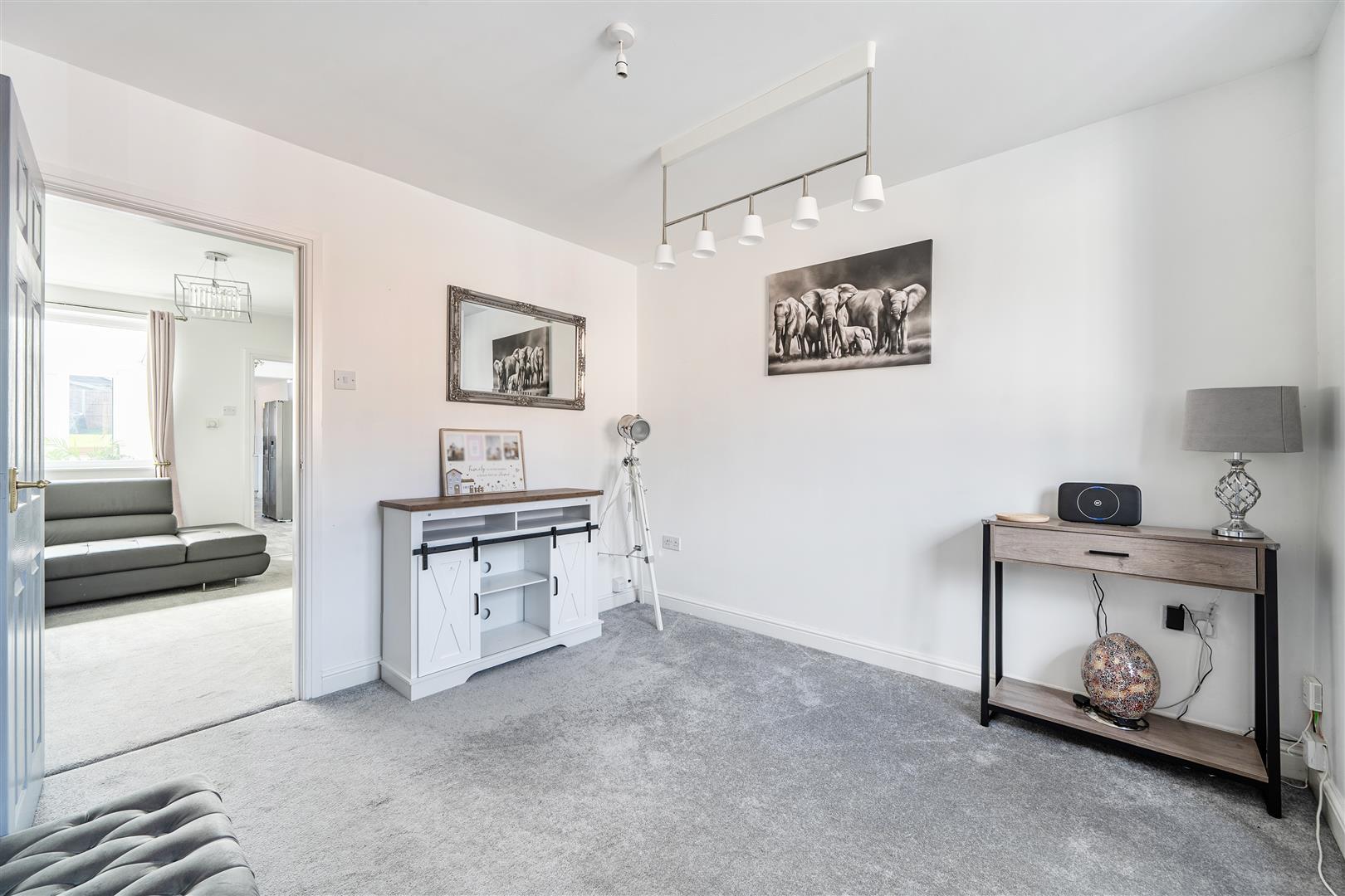 Property Image d017acbc-03dc-4d7f-93b0-3b9ae2229e43