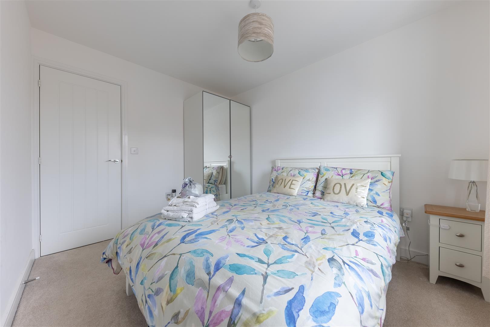 Property Image d01cc2cd-a21f-4f4a-9fab-b487d1310661
