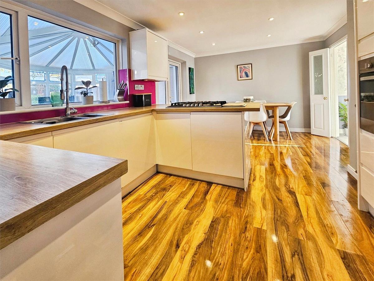 Property Image d01da265-ebbb-48ae-8bf6-069977f1f546