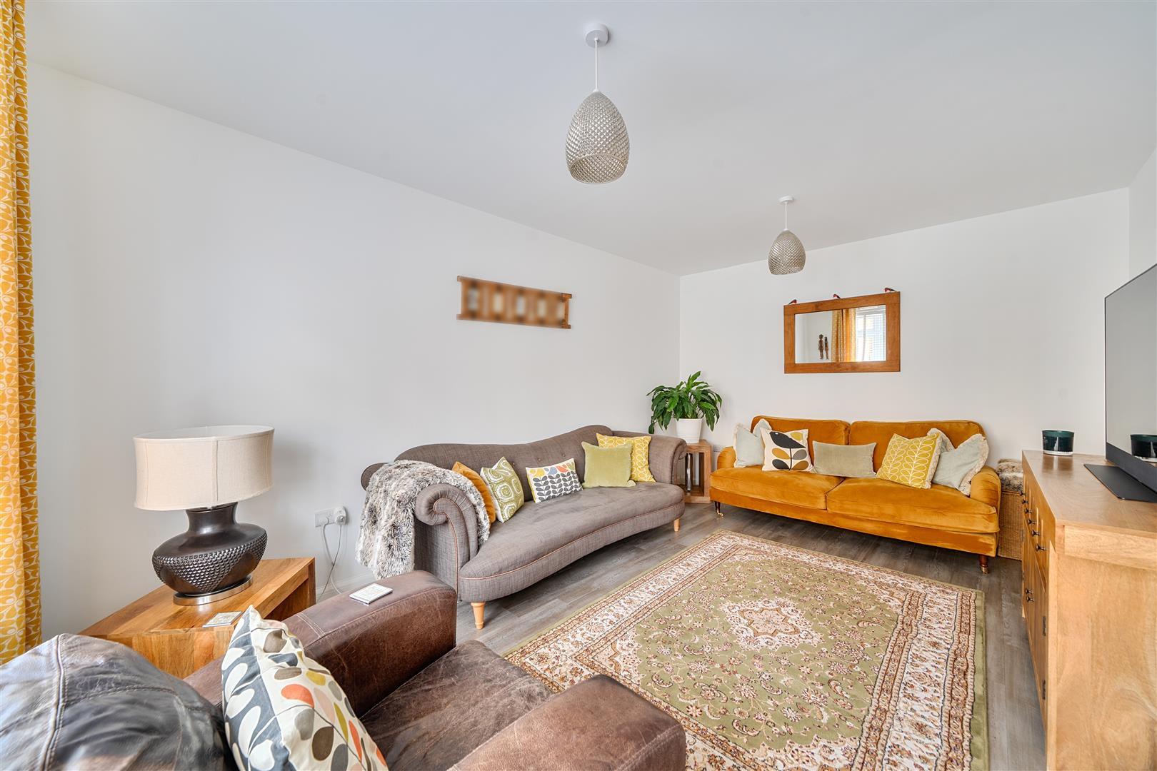 Property Image d0247944-41d3-4cc5-b7d6-c3f7dc335870