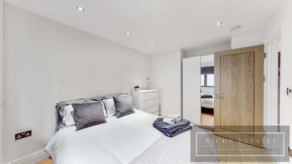 Property Image d049e71d-c554-44f4-b865-155e8a287612