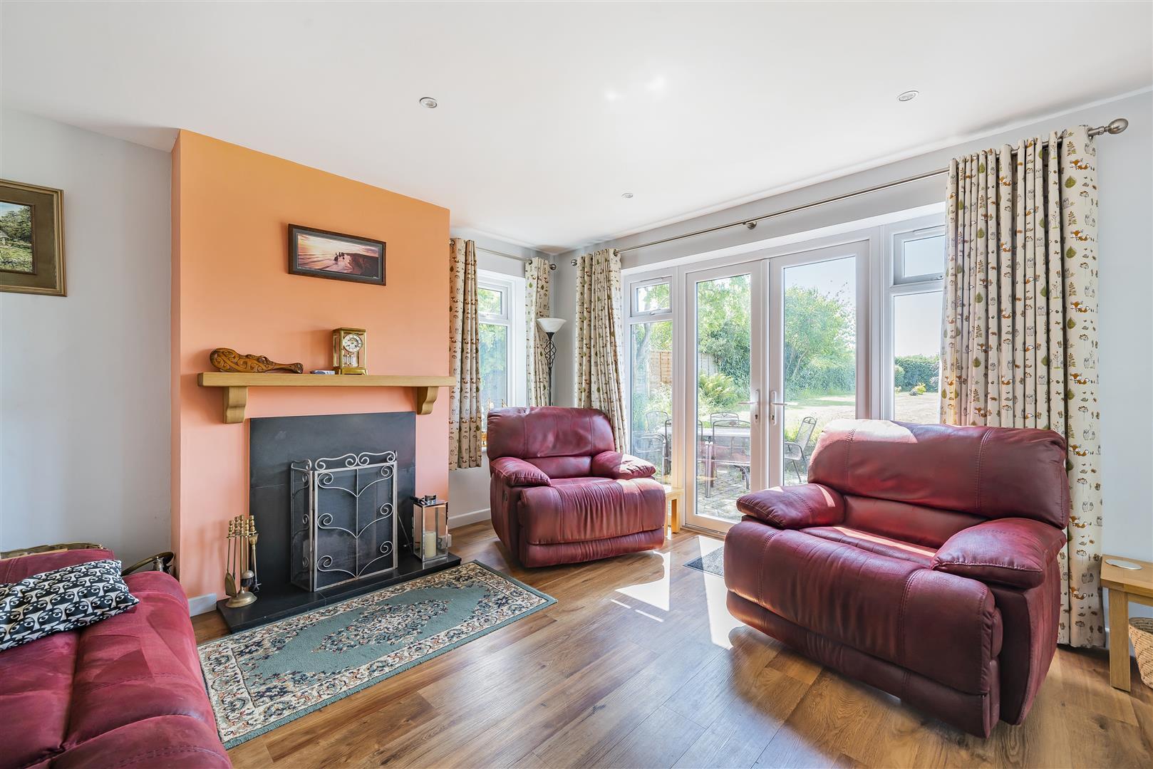 Property Image d049f520-c459-4ea7-94af-a0a147ed8c6d
