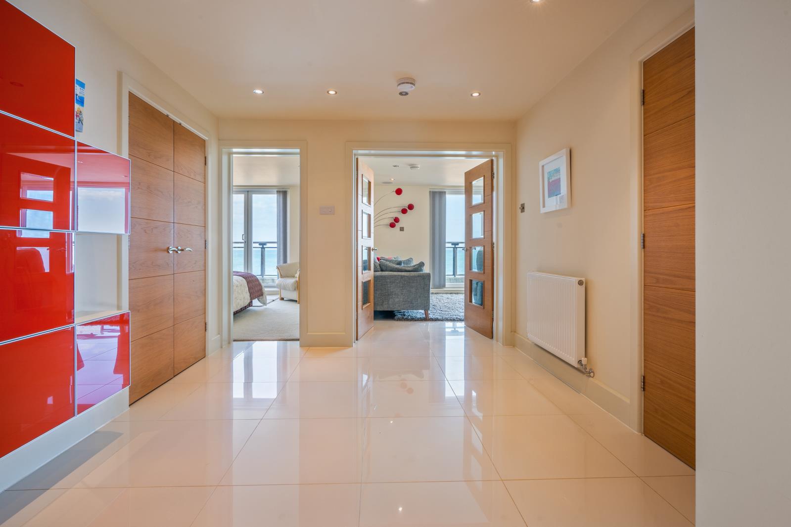 Property Image d0867530-6c50-48a3-9a4e-f281b4c82934