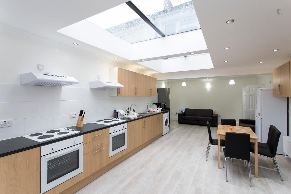 Property Image d093ddd6-47b3-4289-87a5-456849e334b8