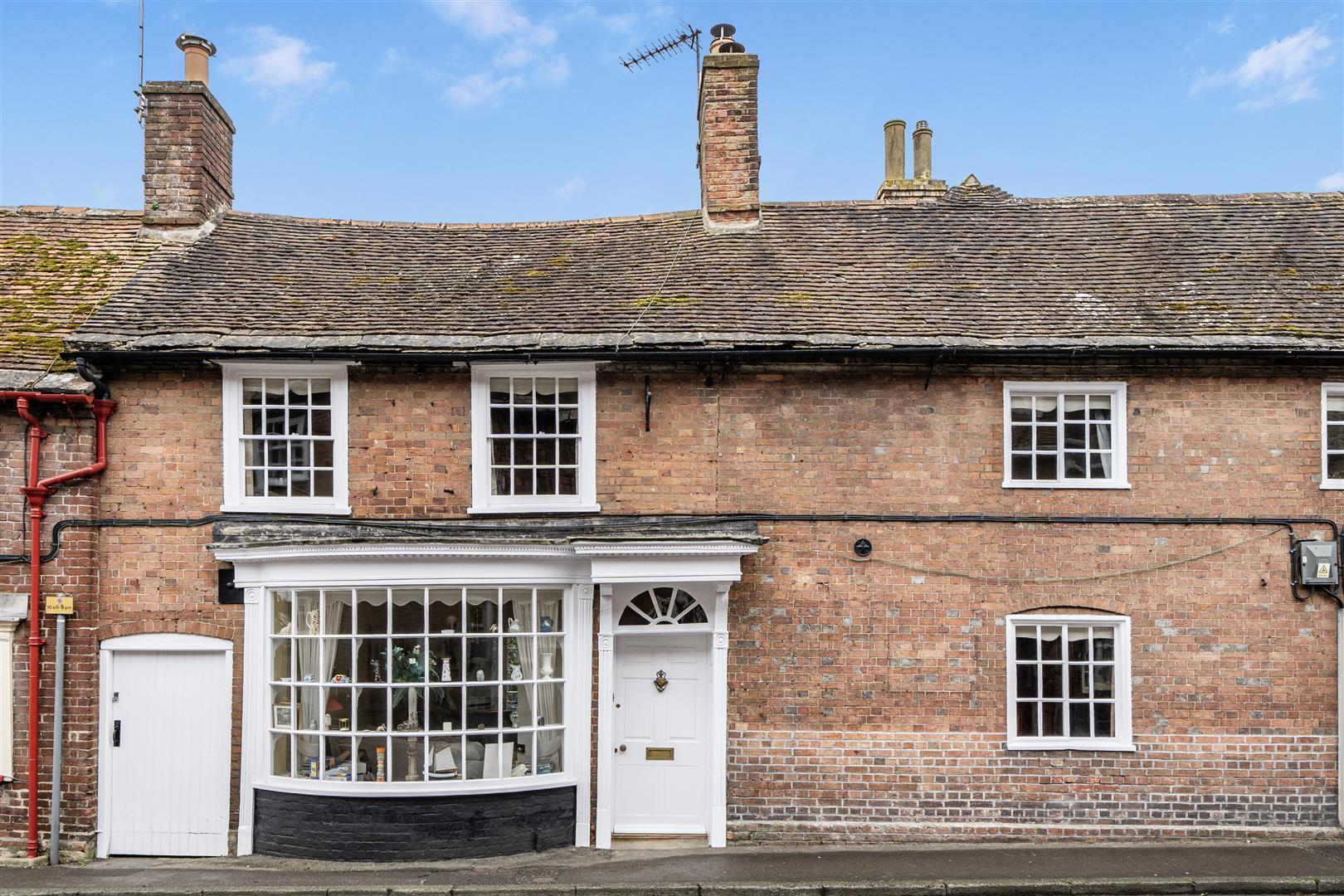 Property Image d09e34d7-8a1c-44d6-83c6-feb3afcec28a
