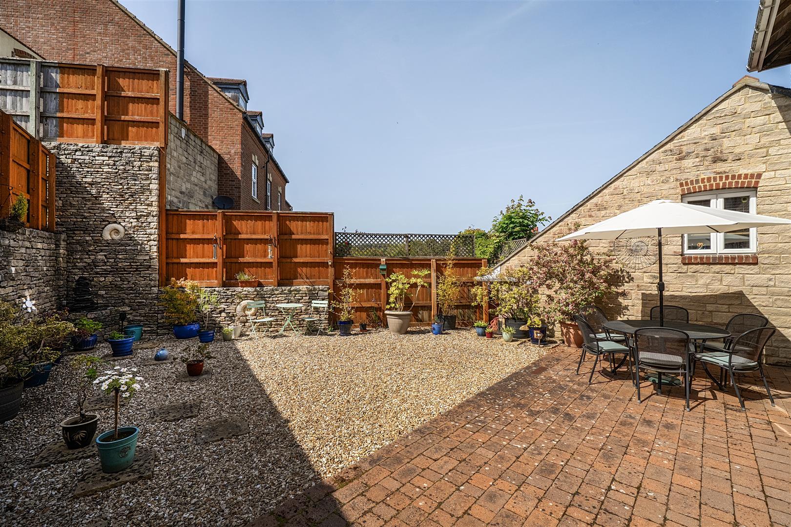 Property Image d0a78d84-5657-4030-a3fd-543bfc282282
