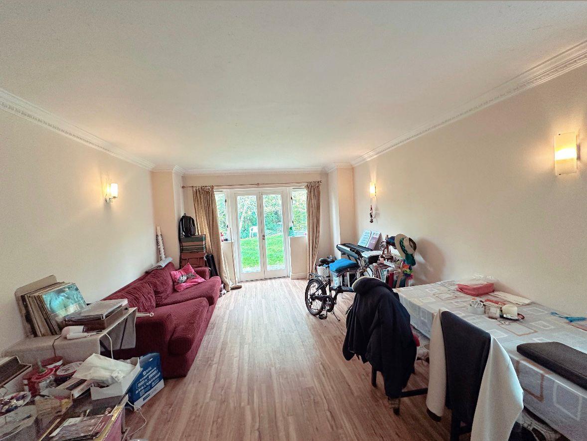 Property Image d0bbc1c0-7533-4d81-969f-50bd3d1d10bc