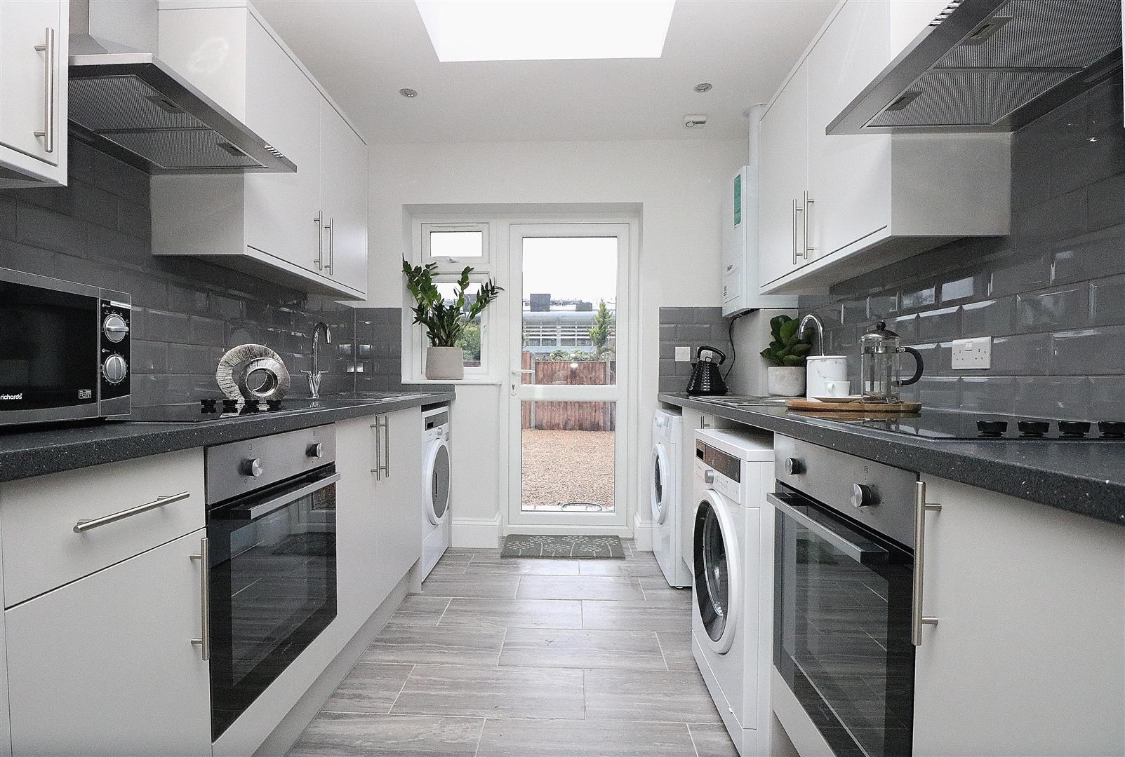 Property Image d0c4515d-42df-4768-9e86-7728c5ecaffa