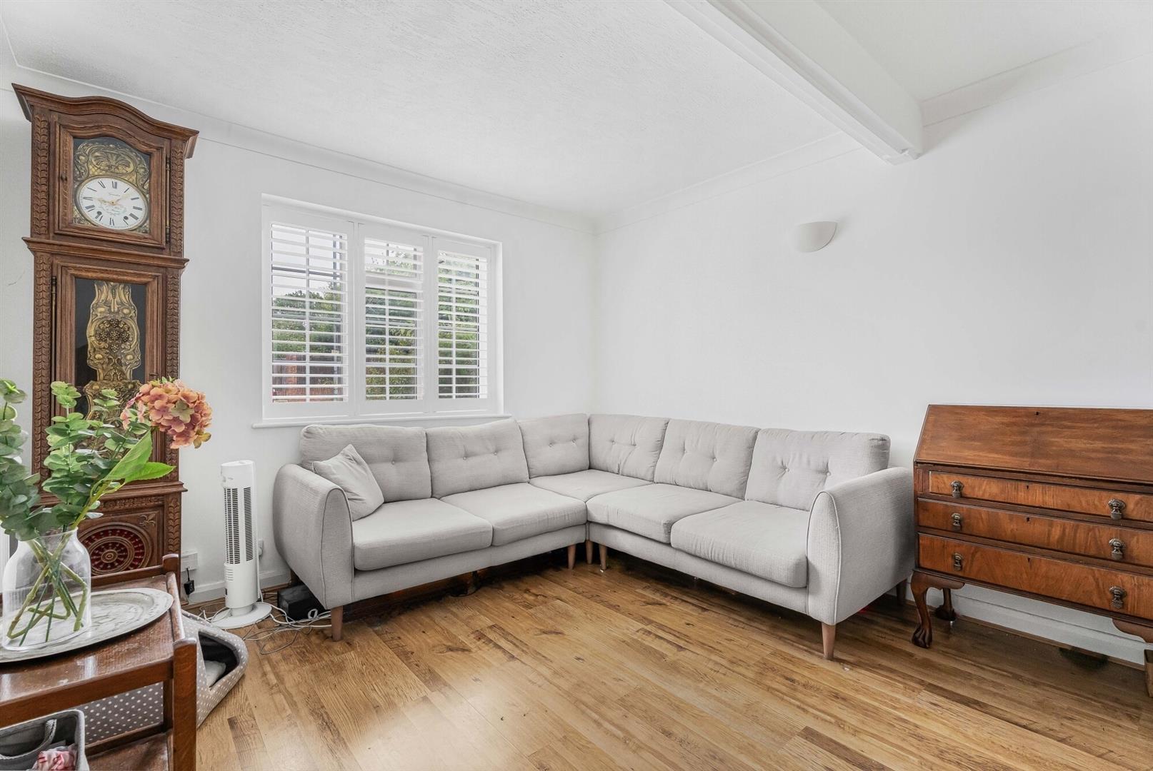 Property Image d0cf5b0f-3a5e-4285-b078-4ebba2c45ee2