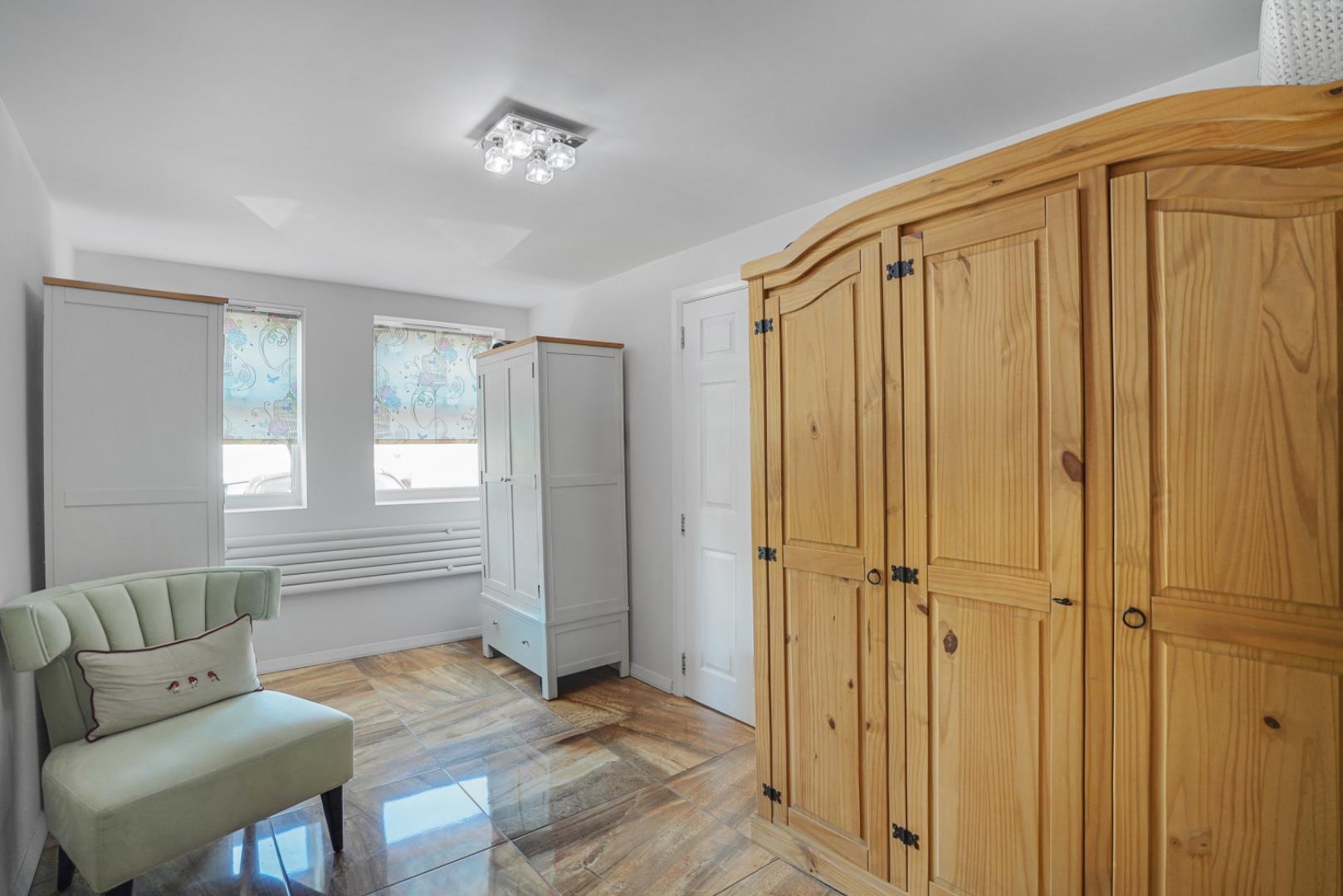 Property Image d0e73184-92a4-401a-8ec3-9077079a8168