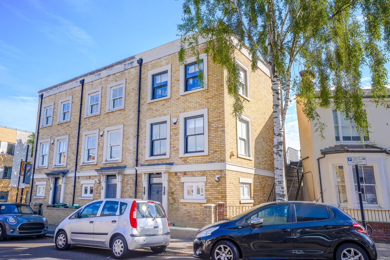 Property Image d0ed3351-4d62-4ad7-acf6-415bcffe9905