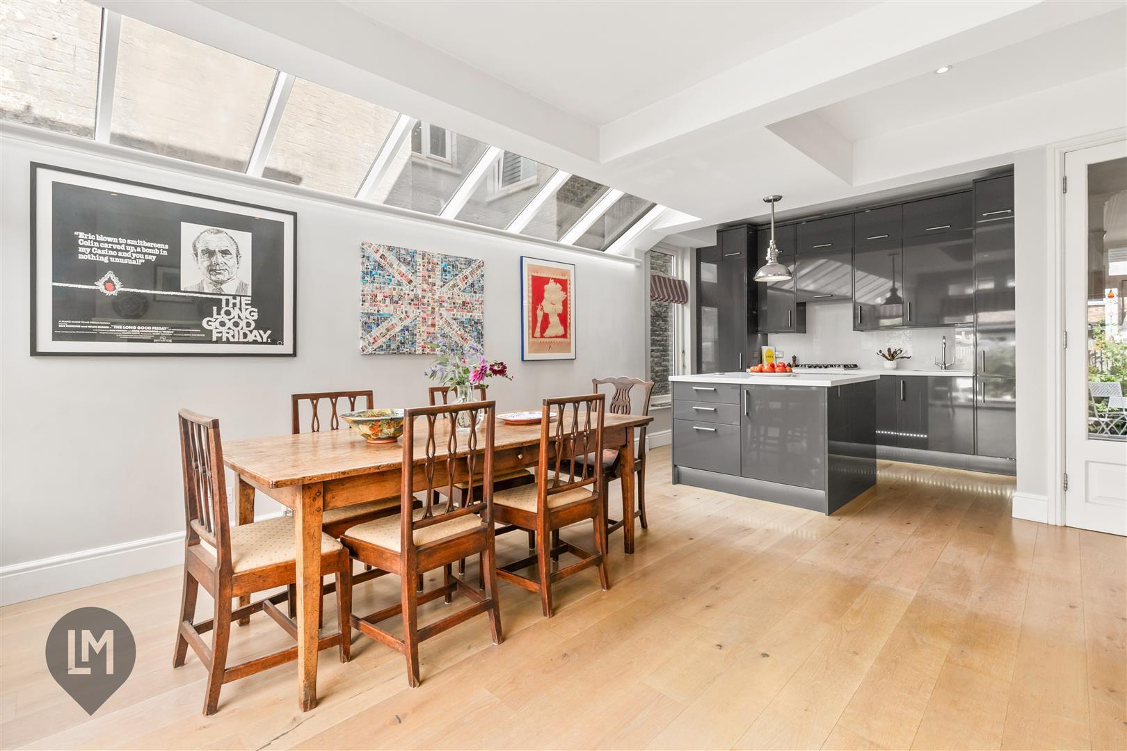 Property Image d0f4df59-f5cc-44e5-80e7-353ed16262dc